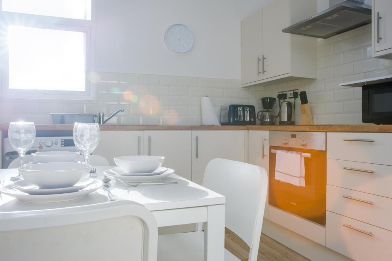 Mycityhaven - 3 Bedroom Shirehampton Flat Near Avonmouth & M4 Bristol Luaran gambar